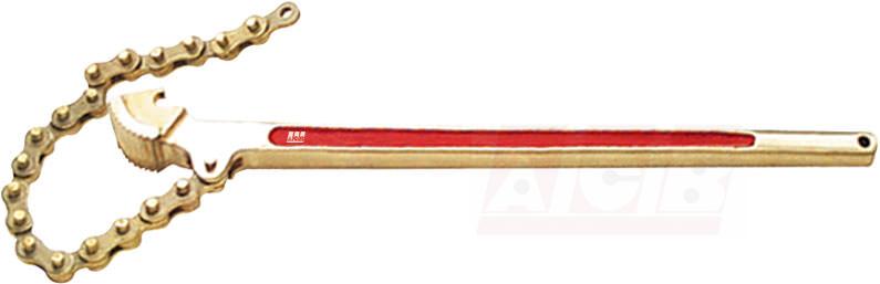 Chain pipe wrench non sparking